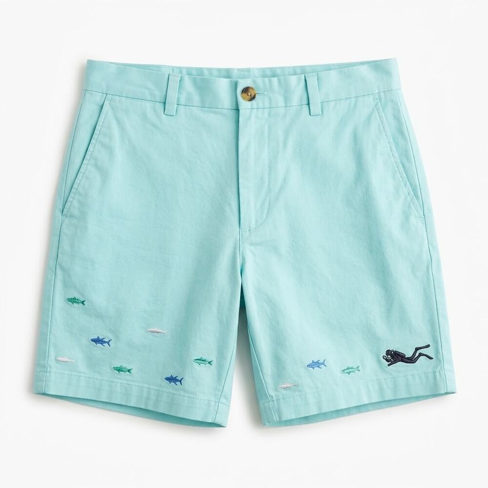 Vineyard Vines Fish Embroidery Breaker Shorts Size 30